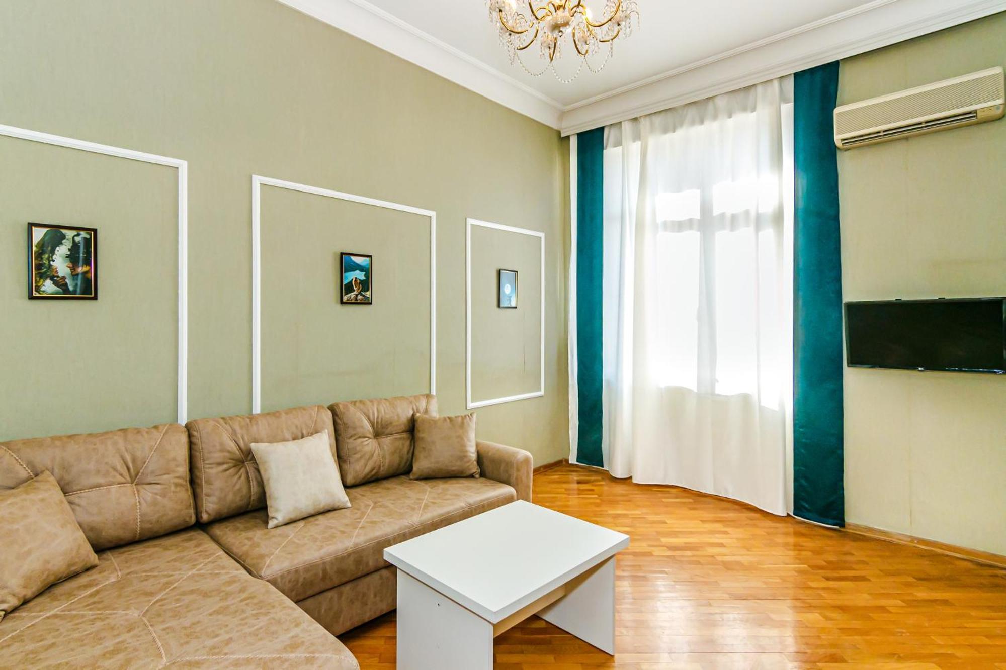 Windy City Apartment Baku Exteriör bild